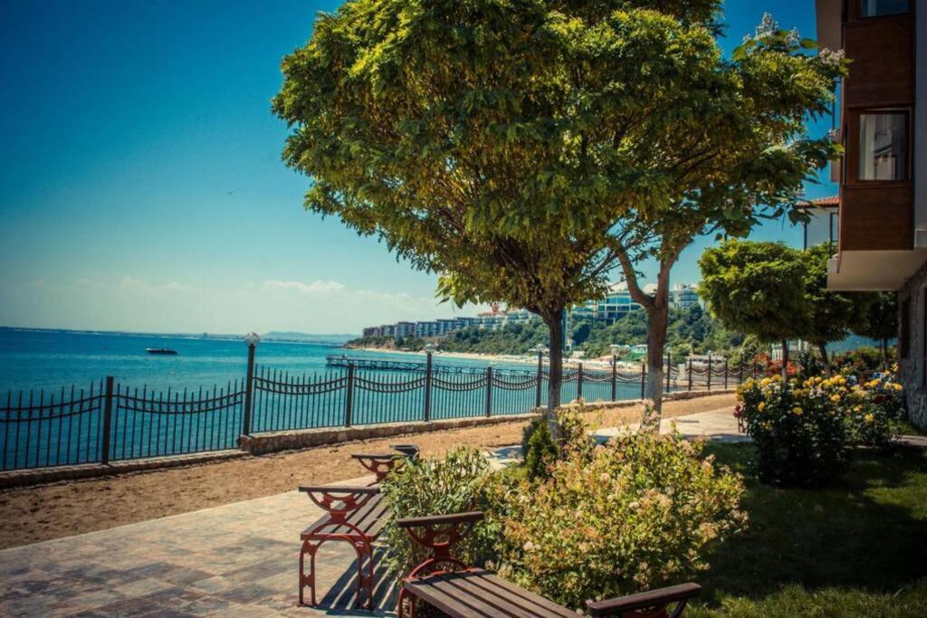 אלניטה Messambria Fort Beach - Premium Apartments מראה חיצוני תמונה